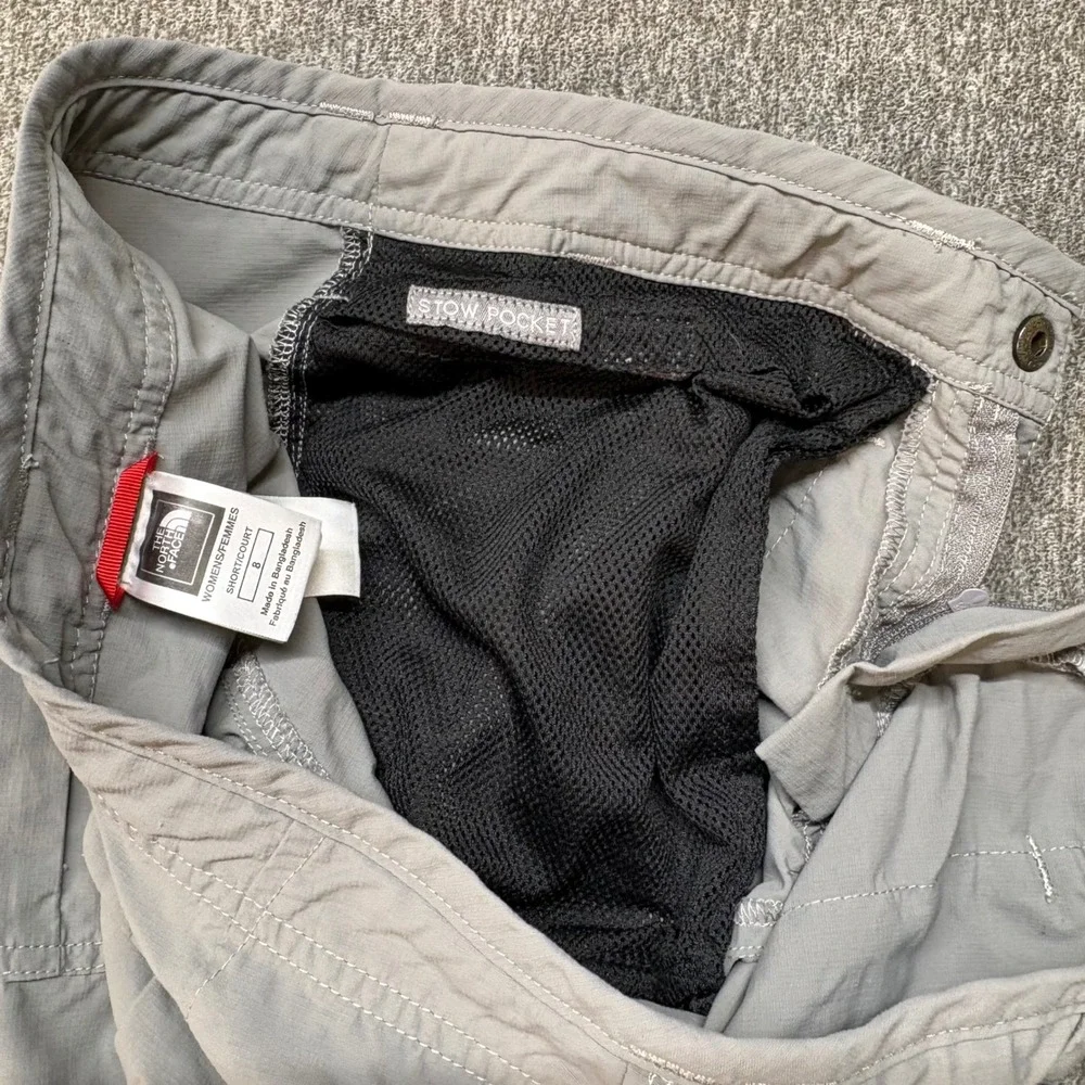 The North Face Womens 8S Gray Convertible Hiking Pants Roll‎ Up Capri Ripstop